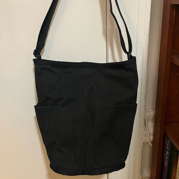 Everlane Lantern Bag - Picture 2 of 3